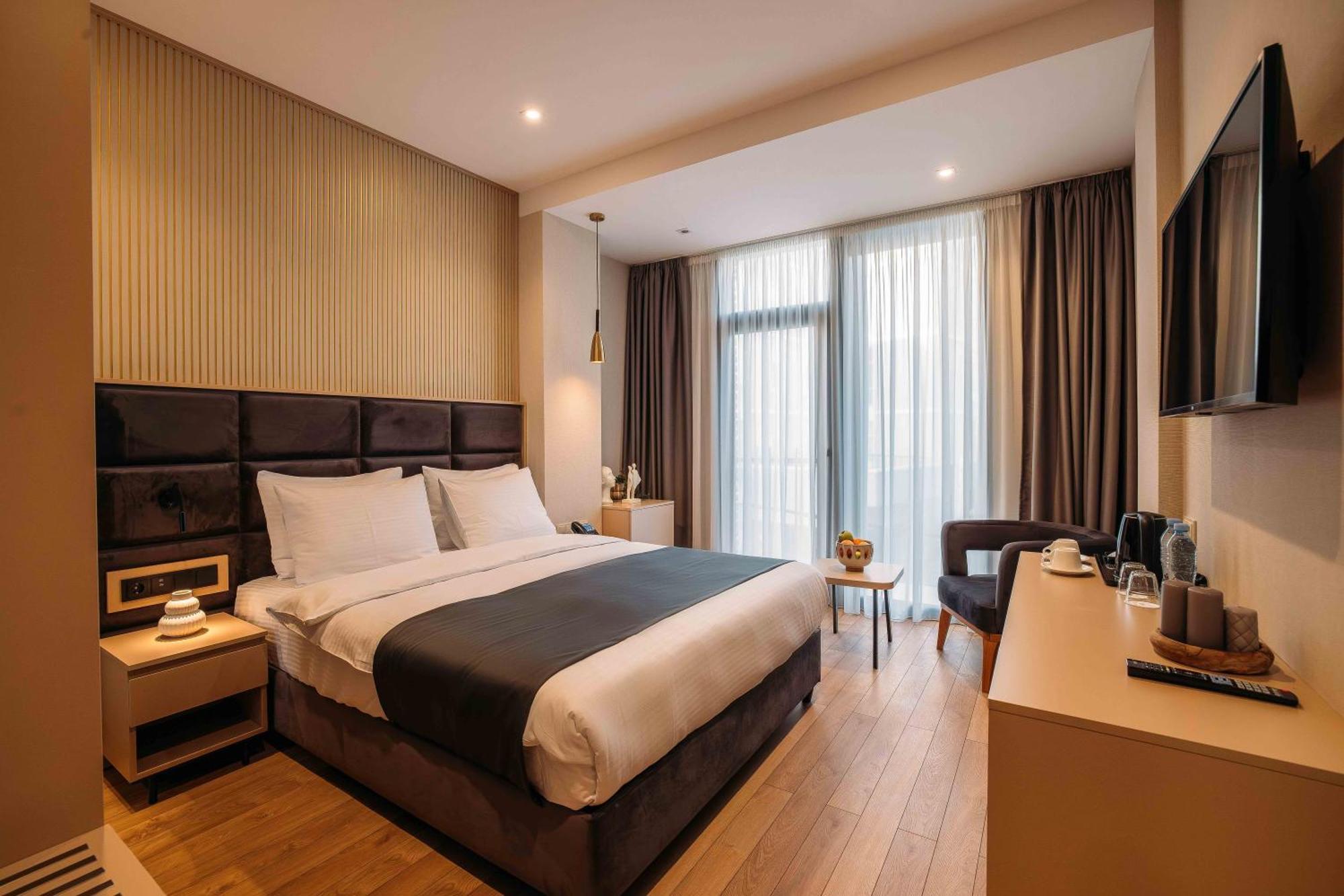 Hotel Monday By Dnt Group Tbilisi Exterior foto