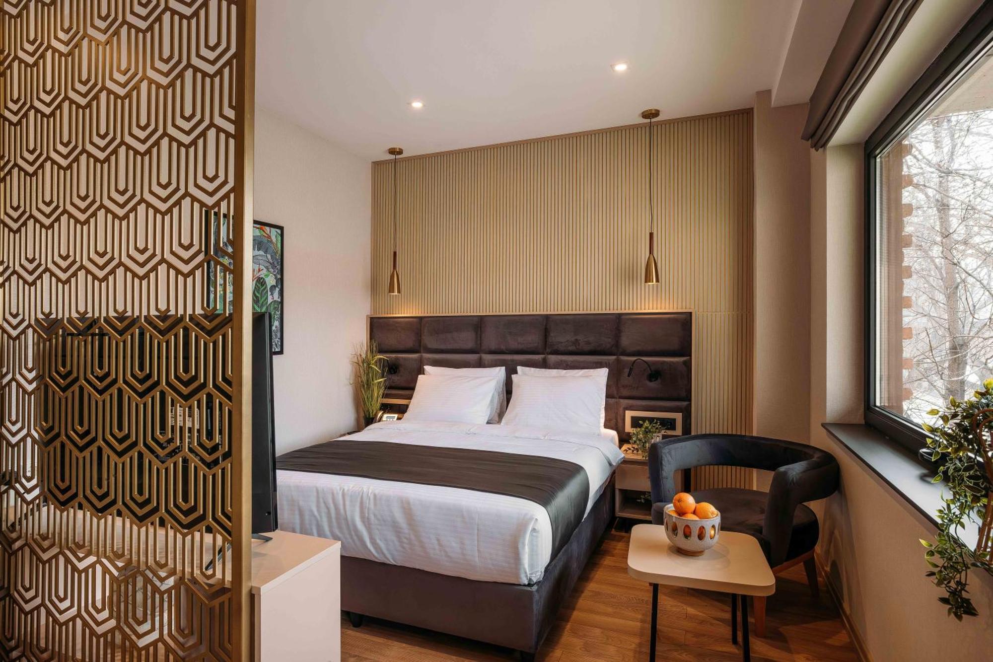 Hotel Monday By Dnt Group Tbilisi Exterior foto